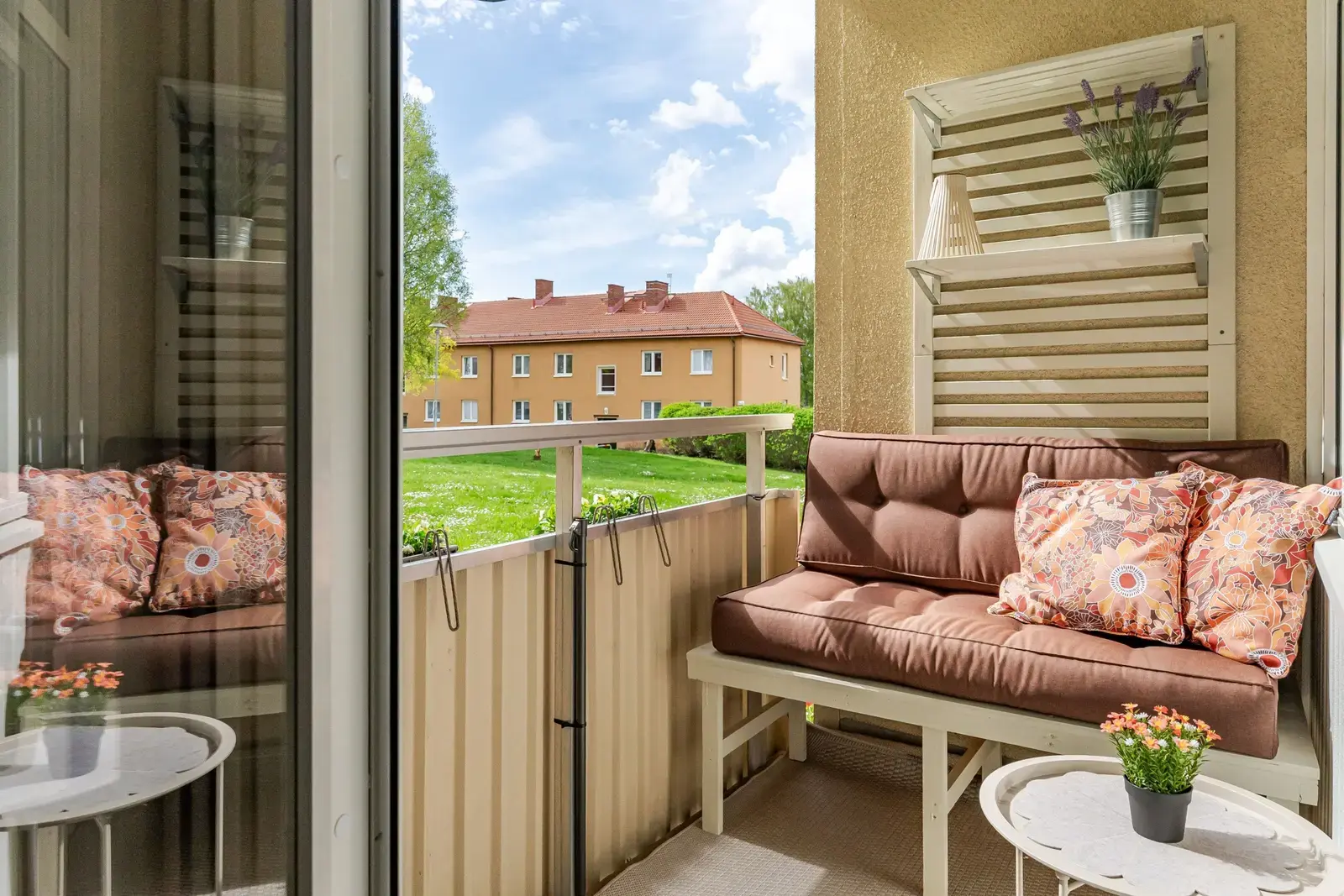 Image 1 of 20 of Skolgatan 44A