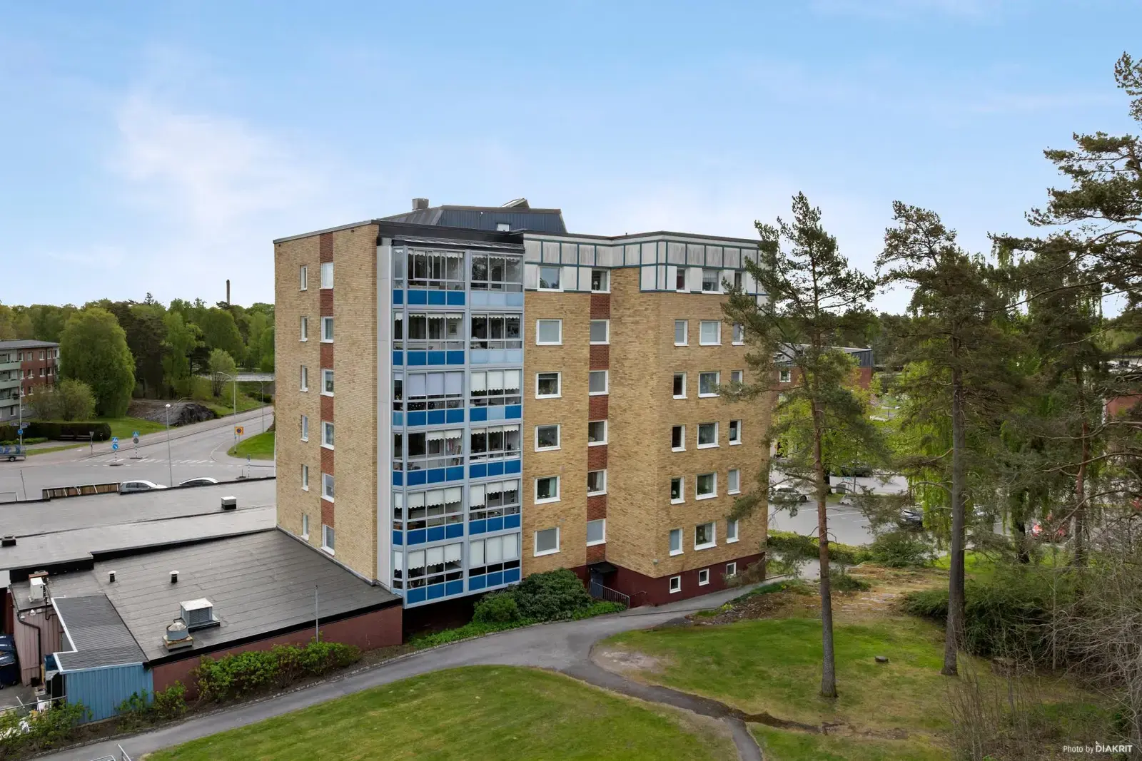 Image 1 of 20 of Karlstorpsvägen 94