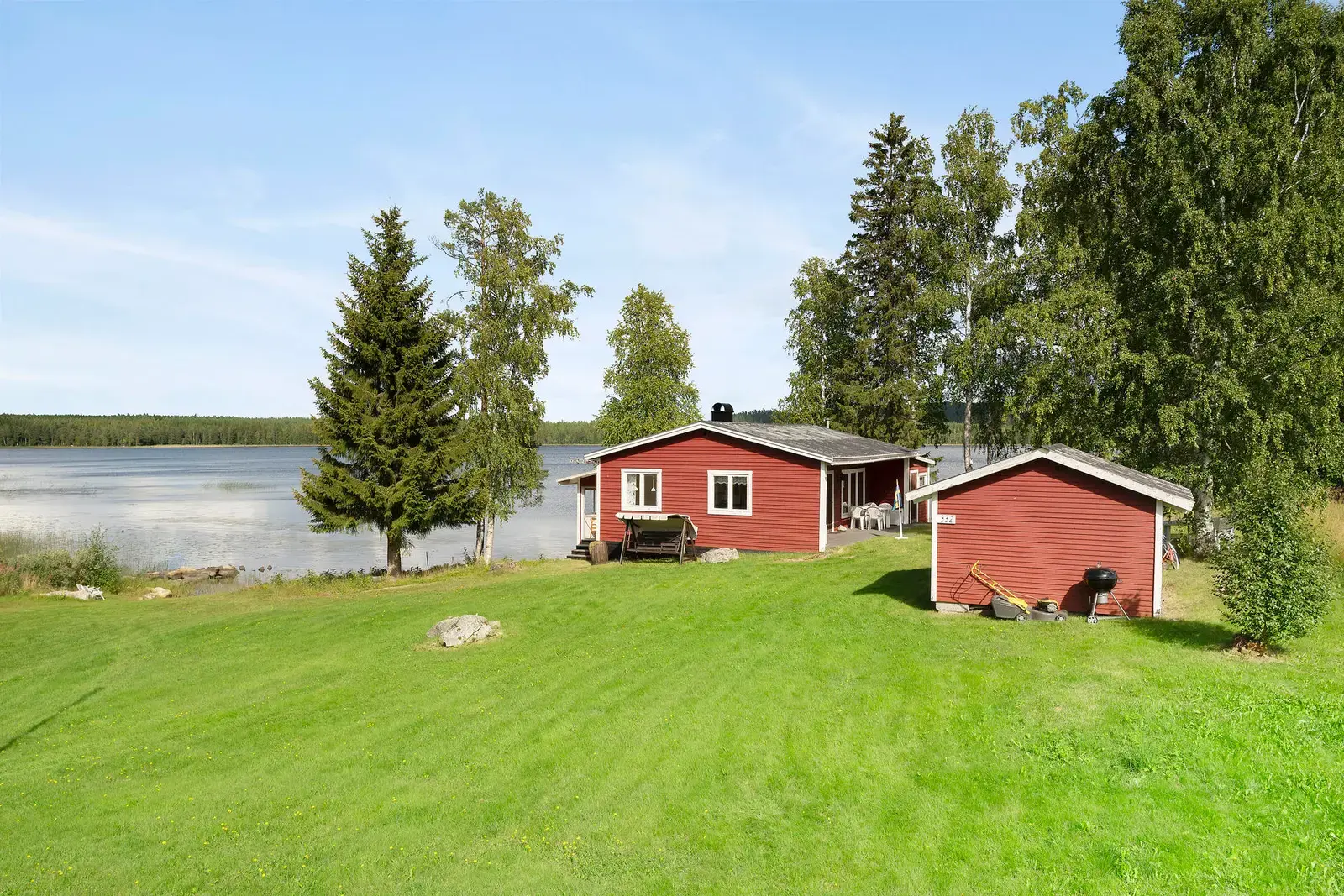 Image 1 of 20 of Hollsvattnet 332