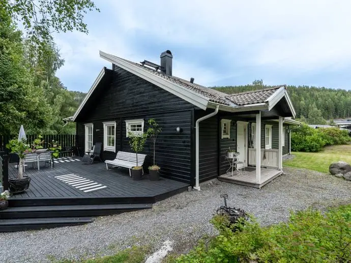 Bild 1 av 20 på Tvillingstavägen 7