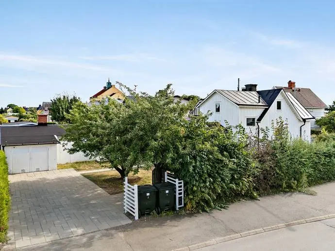 Bild 1 av 20 på Taborsbergsvägen 62