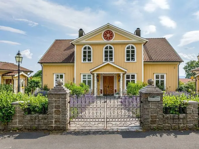 Bild 1 av 20 på Albert Engströms väg 8