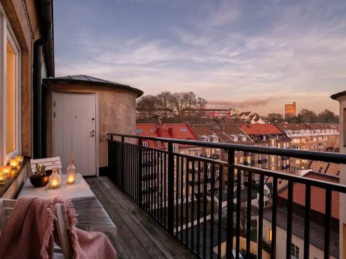 Image 1 of 18 of Kullagatan 58